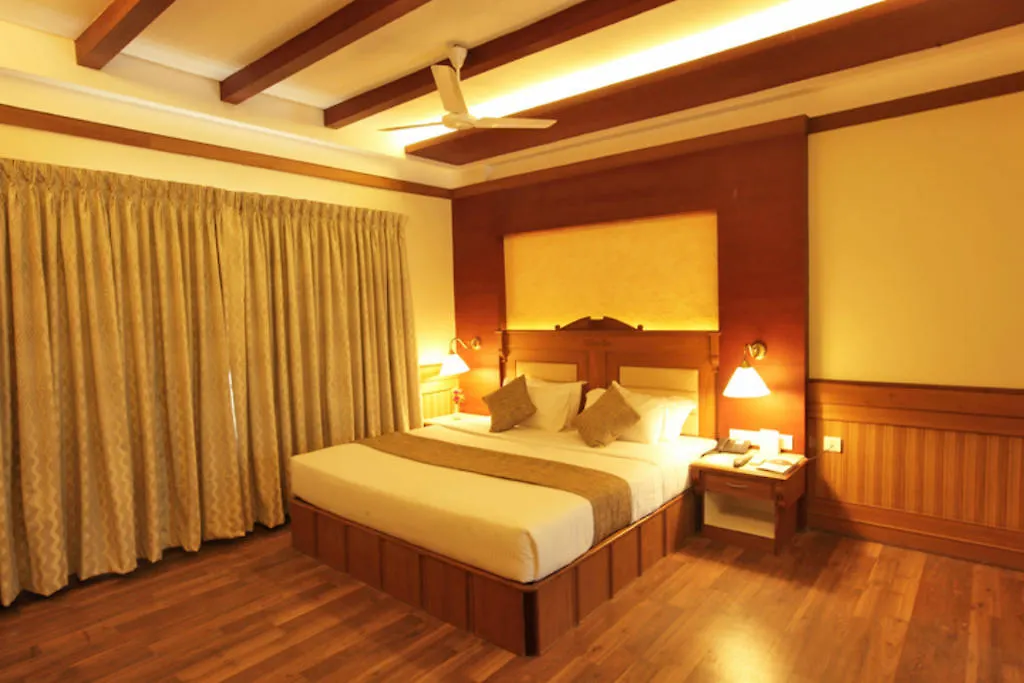 Hotel Airlink Castle Nedumbassery 4*,